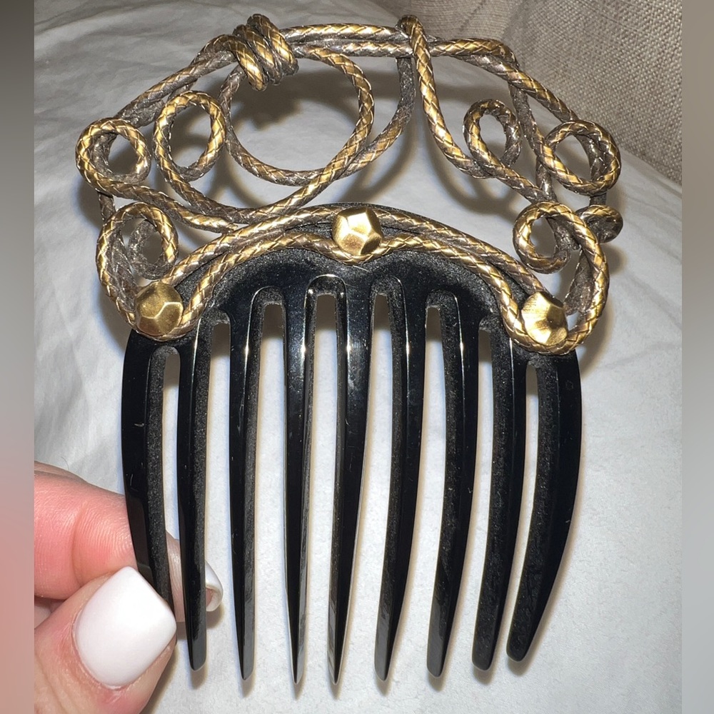 $450 Vintage Bottega Veneta Intrecciato Metal and Plastic Hair Clip Accessory